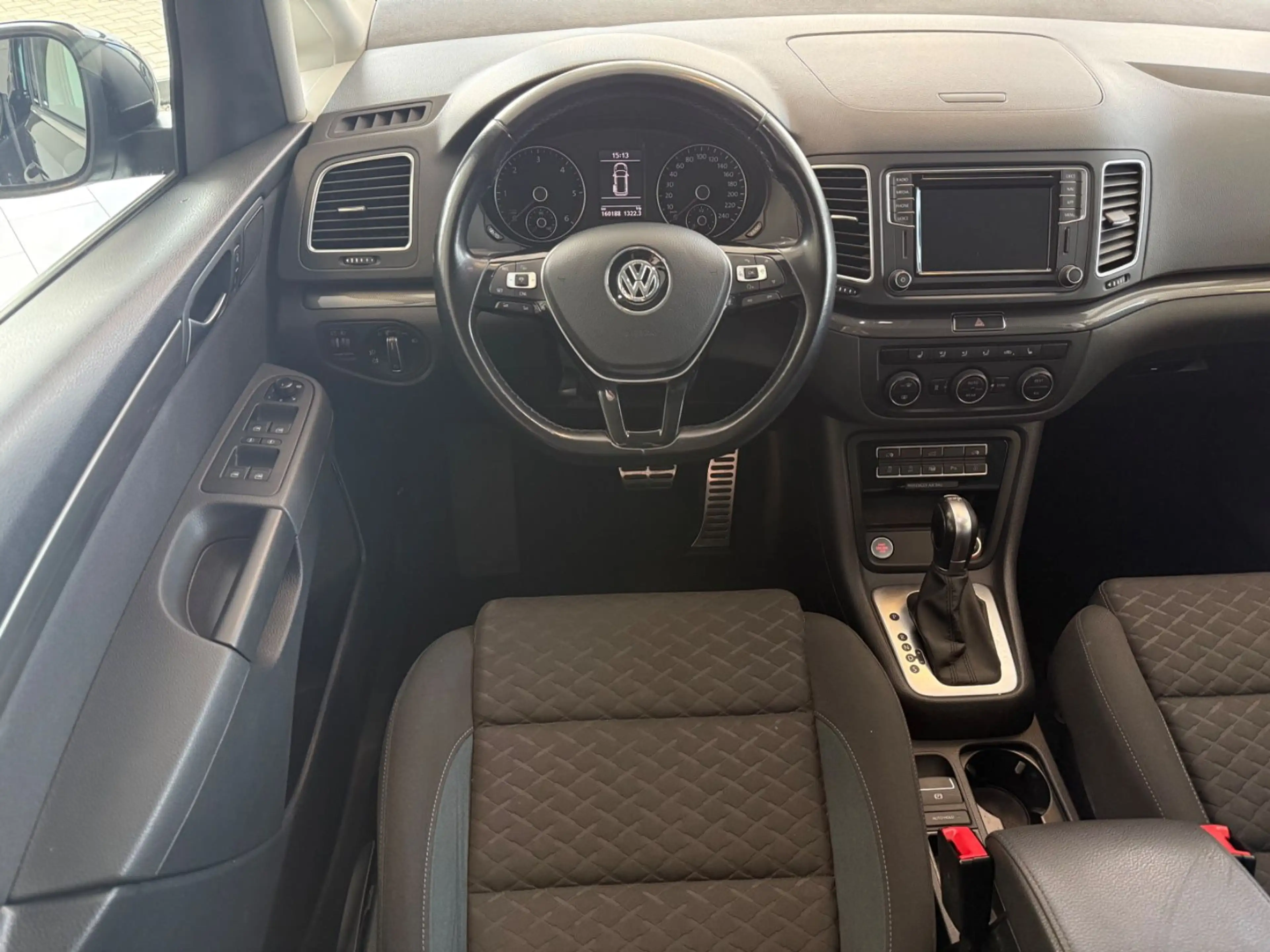 Volkswagen Sharan 2.0 TDI IQ.DRIVE Standheiz. Navi ACC AHK — photo 2