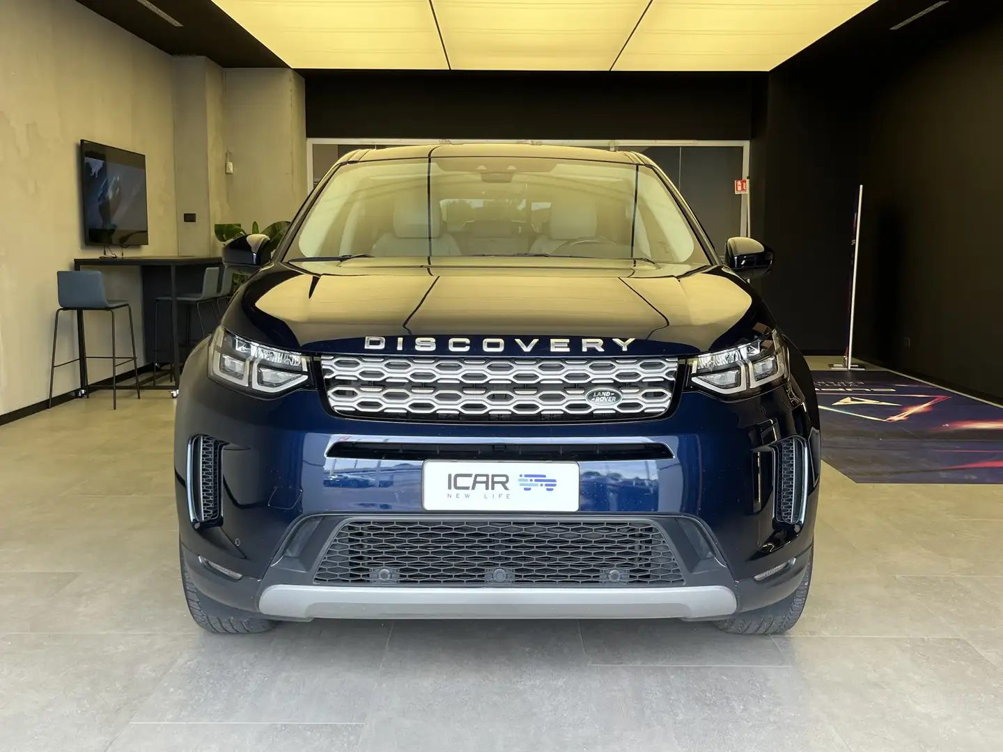Land Rover Discovery Sport 2.0d i4 mhev SE awd 150cv auto Blau - 2
