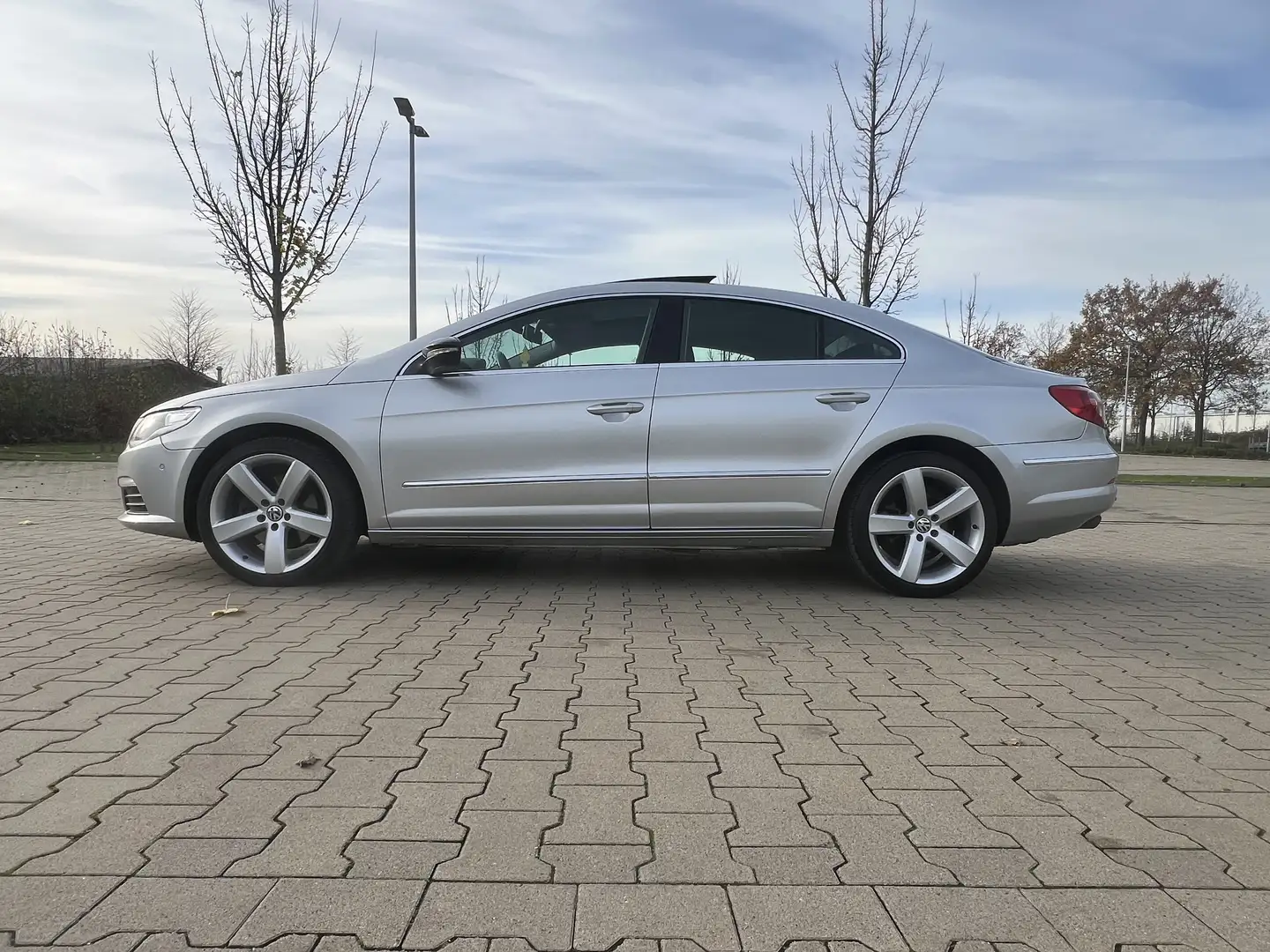 Volkswagen Passat CC 1.8 TSI Argent - 1