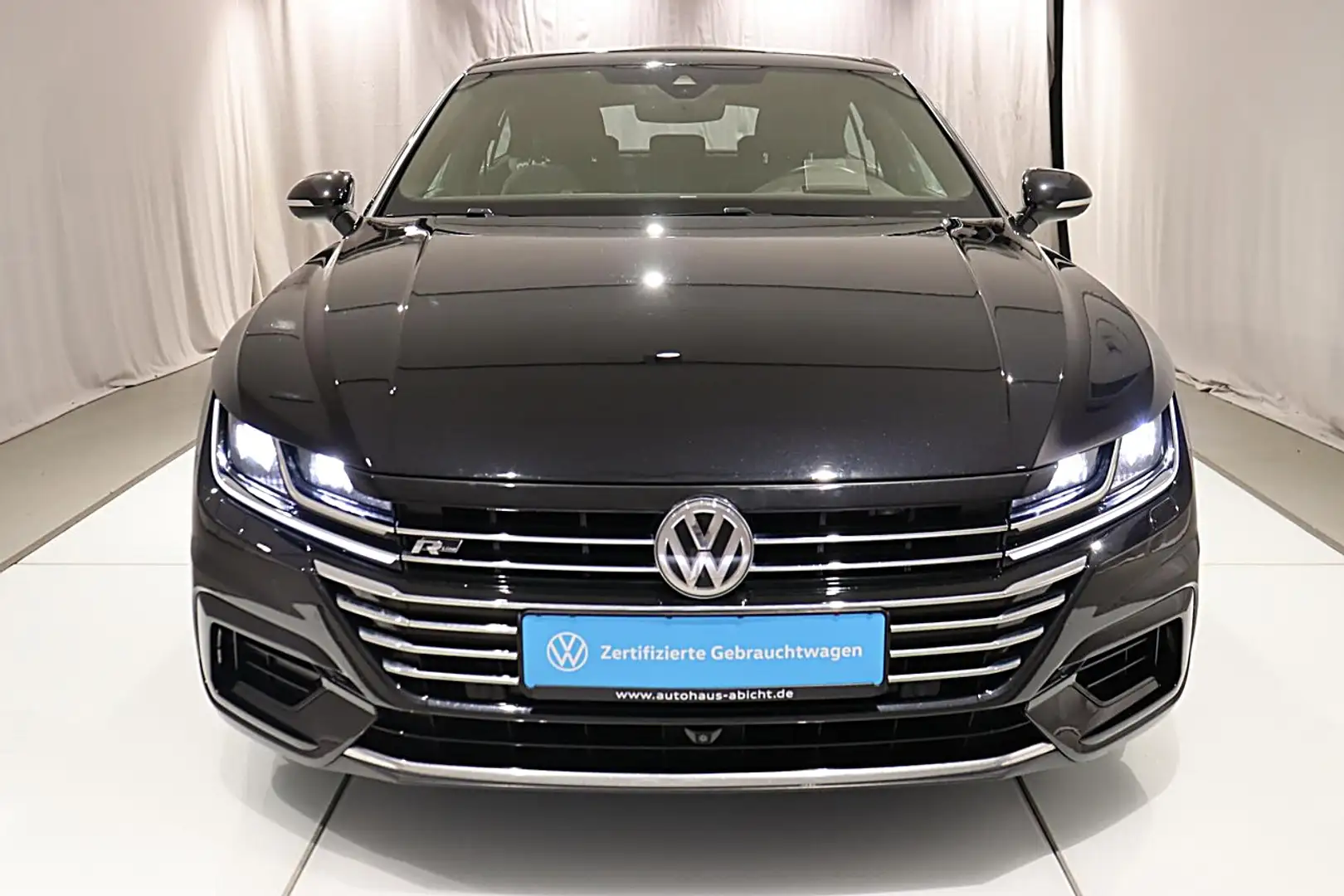 Volkswagen Arteon R-Line 2.0 TSI DSG R-Line ACC DCC AreaView Klima Black - 2