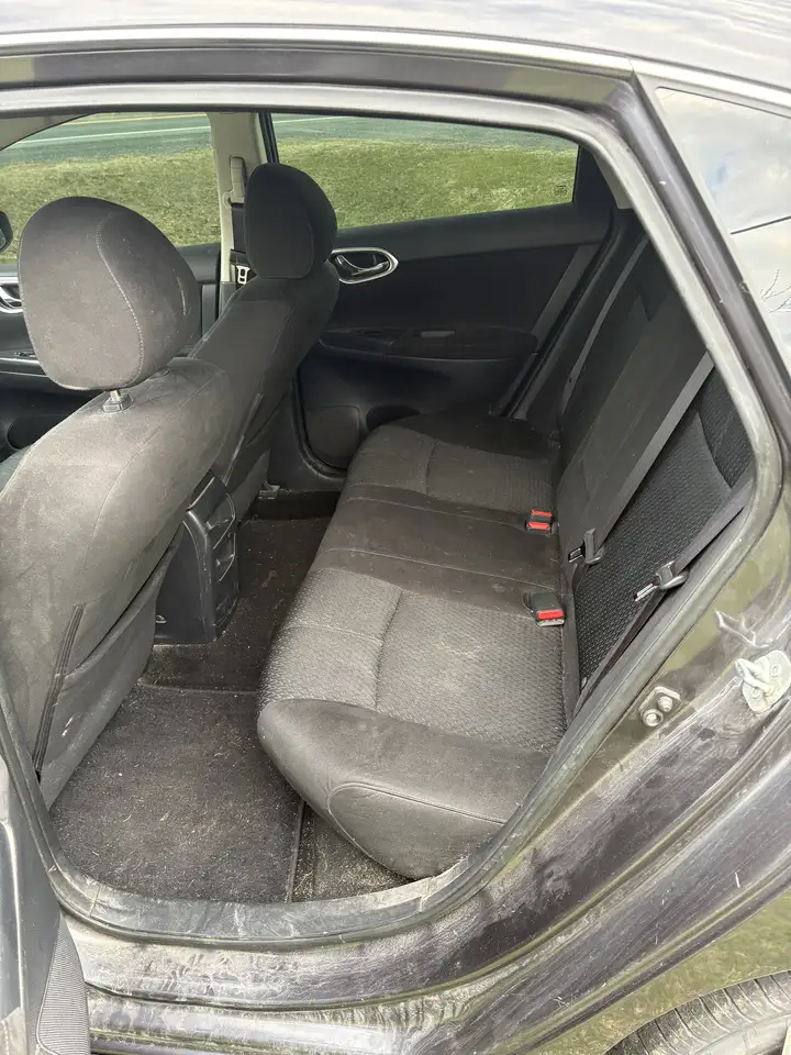 Nissan Sentra снимка Nissan Sentra