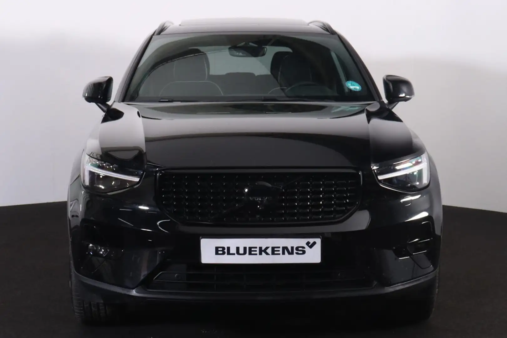 Volvo XC40 B3 Ultra Black Edition - Panorama/schuifdak - Inte Negro - 2