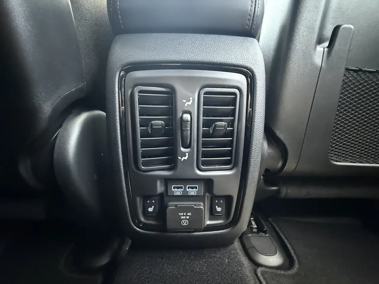 Dodge Durango снимка Dodge Durango