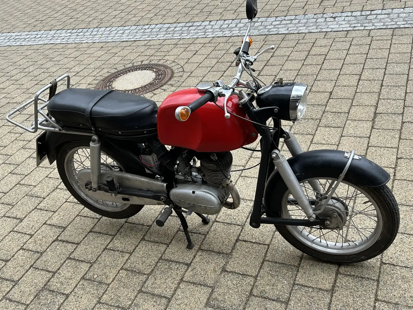 Hercules K 100 K103 Rot - 1