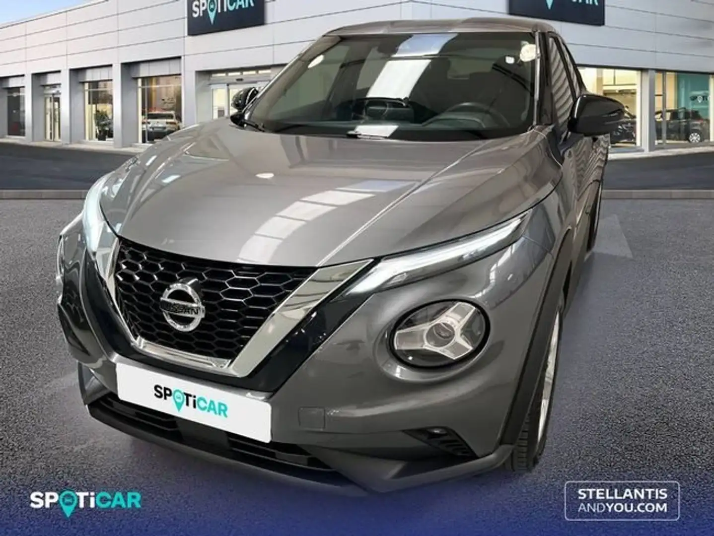 Nissan Juke 1.0 DIG-T N-Connecta 4x2 DCT 7 84kW Gris - 1
