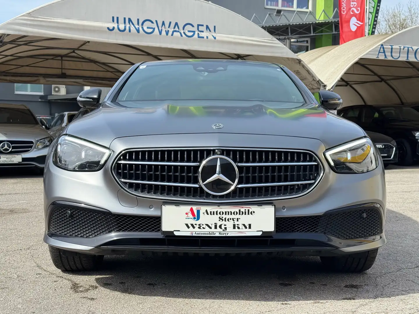 Mercedes-Benz E 300 de 4Matic Avantgarde Aut.+H-Display+360° Kamera Grau - 2