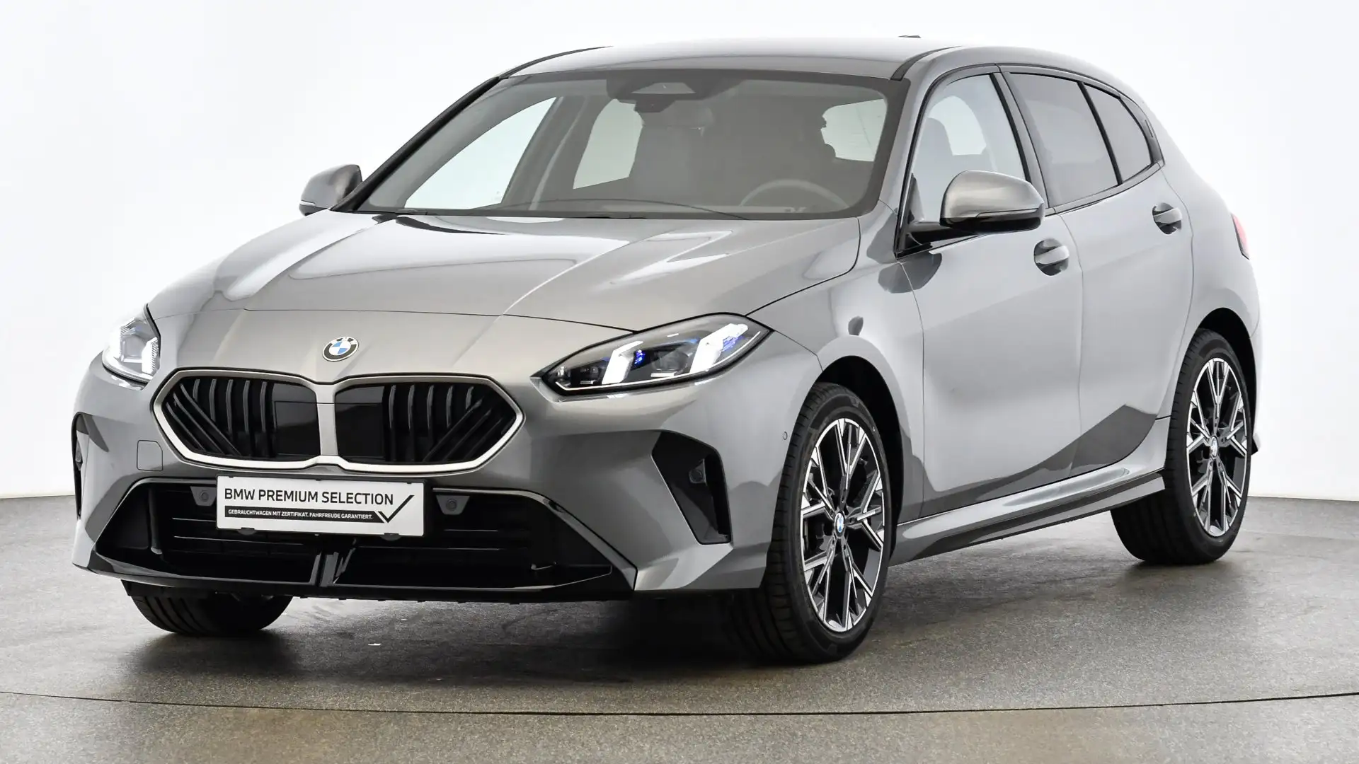 BMW 116 i Grau - 1