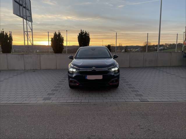 Citroen E-C4 Electric 136 SHINE