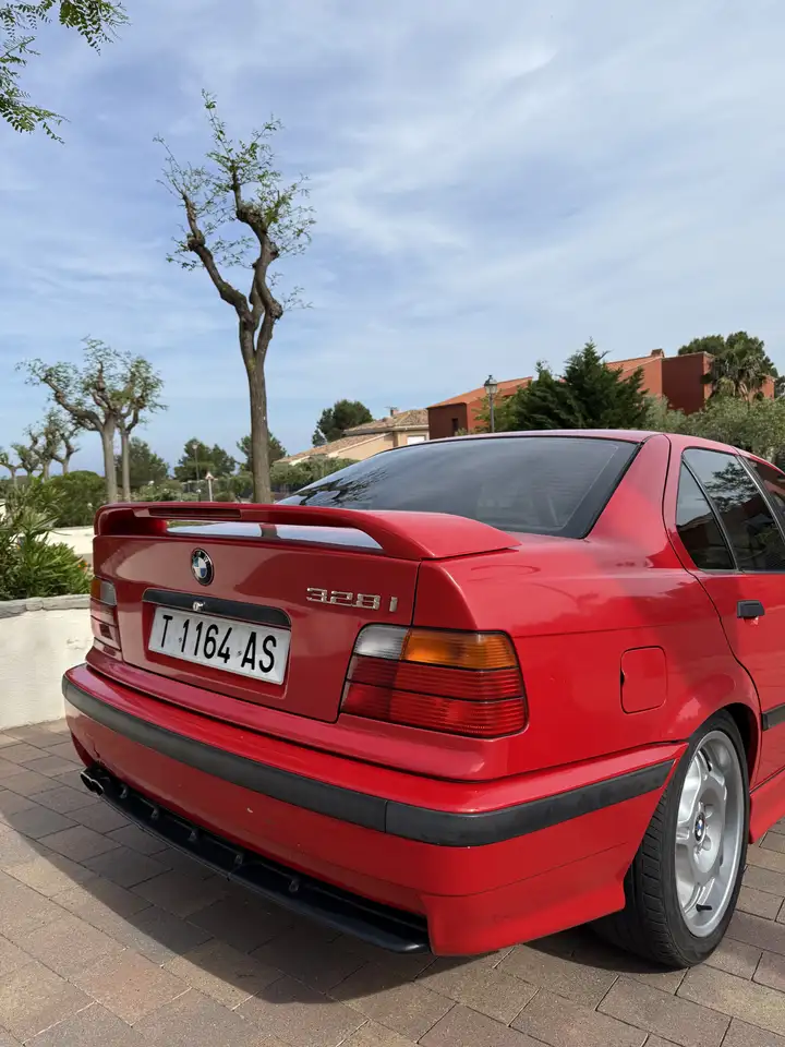 BMW 328i, foto 4