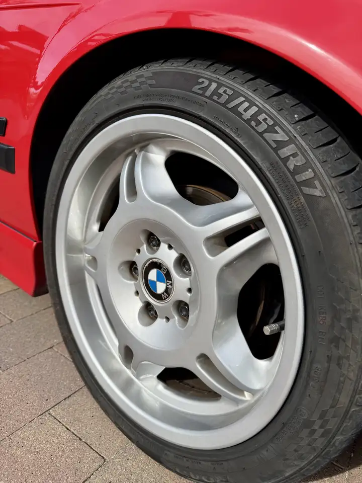 BMW 328i, foto 8