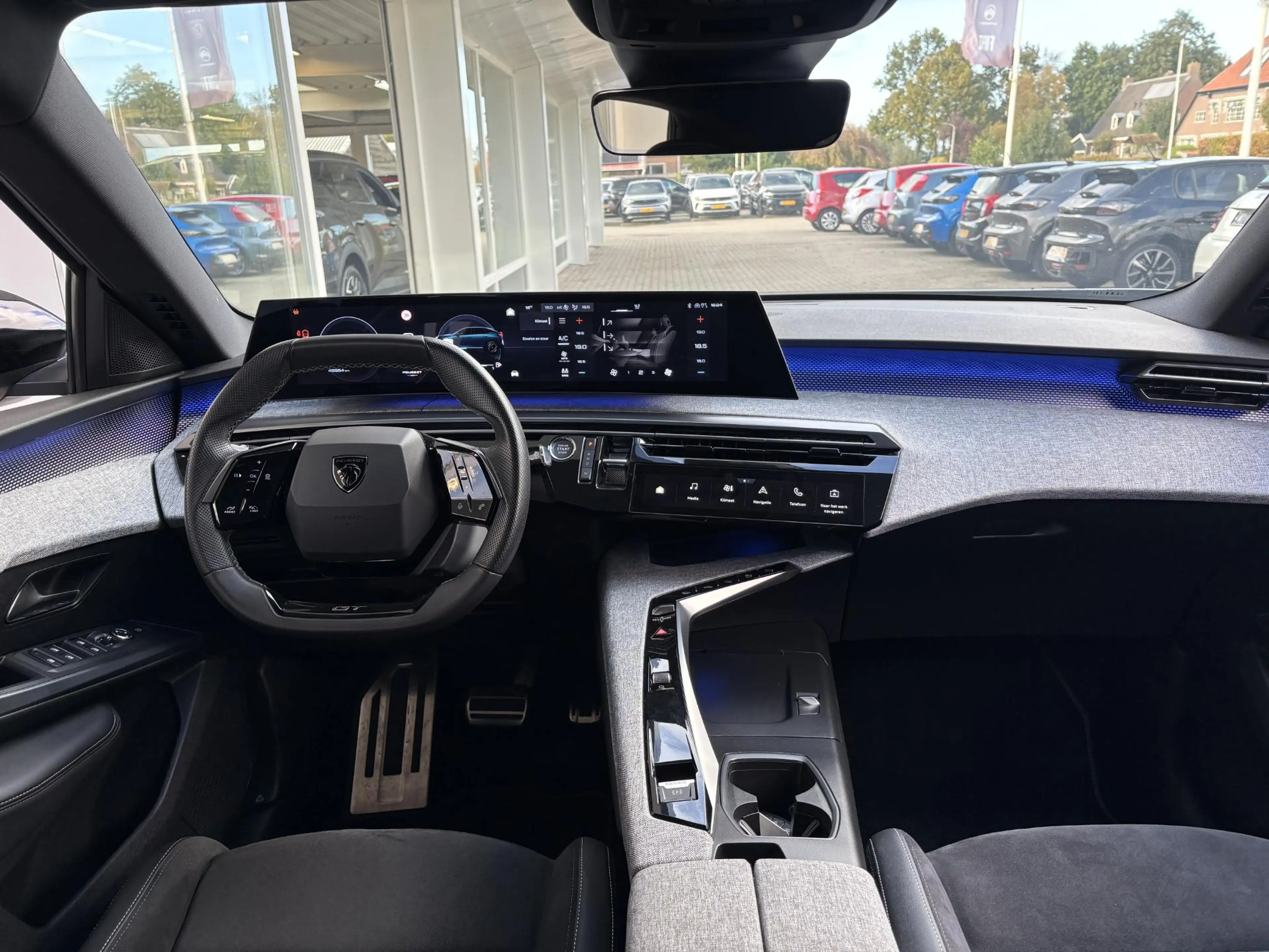 Peugeot 3008 1.2 Hybrid 136 GT | Full LED | Elektr. achterklep — photo 6