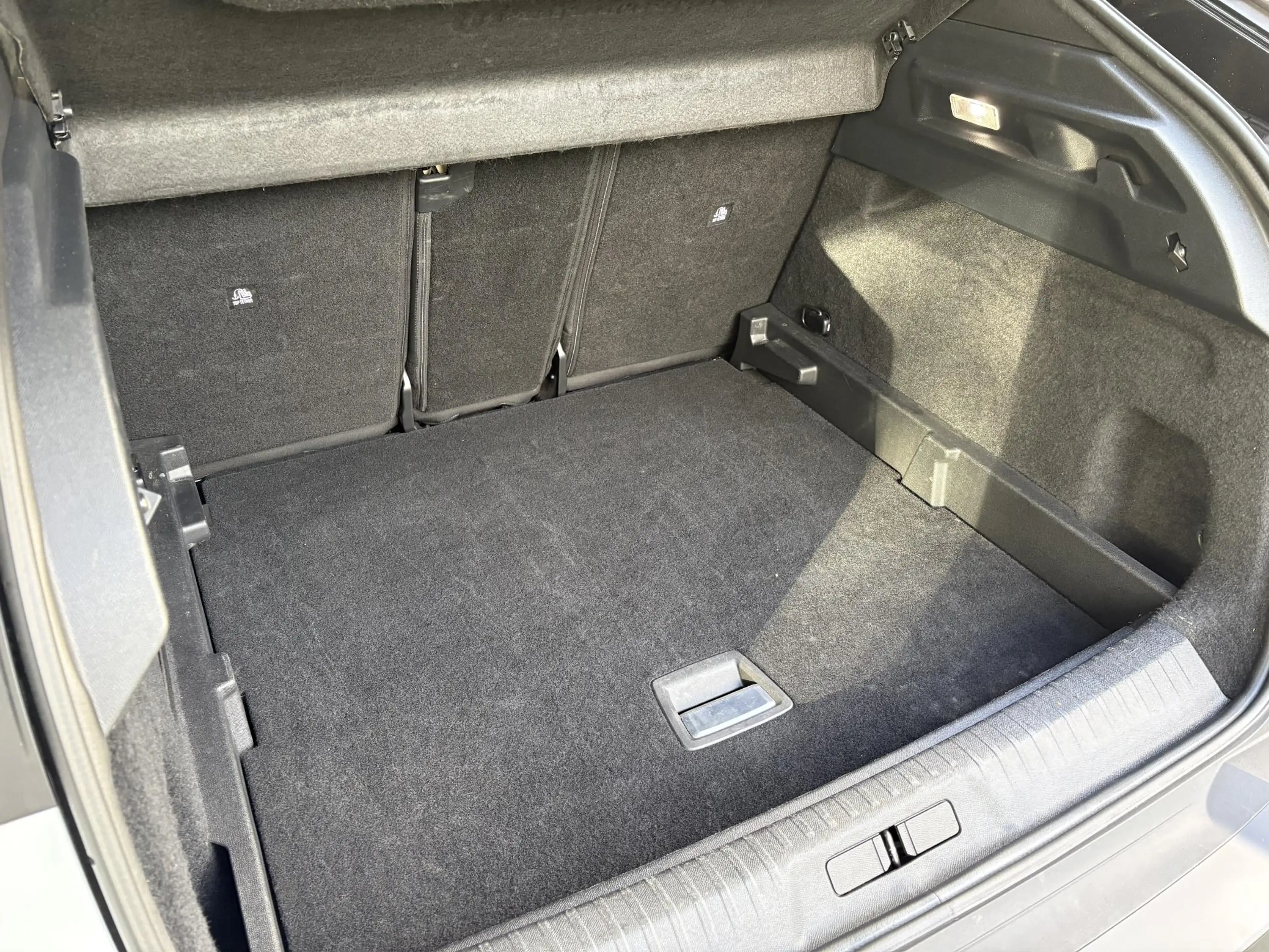 Peugeot 3008 1.2 Hybrid 136 GT | Full LED | Elektr. achterklep — photo 14