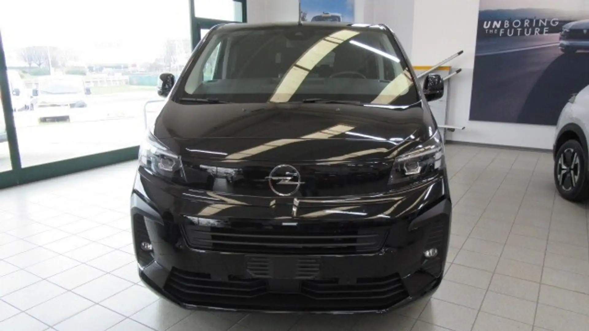 Opel Zafira Life 2.2I BlueHDI 180CV aut. Start&Stop Business Editio Nero - 2