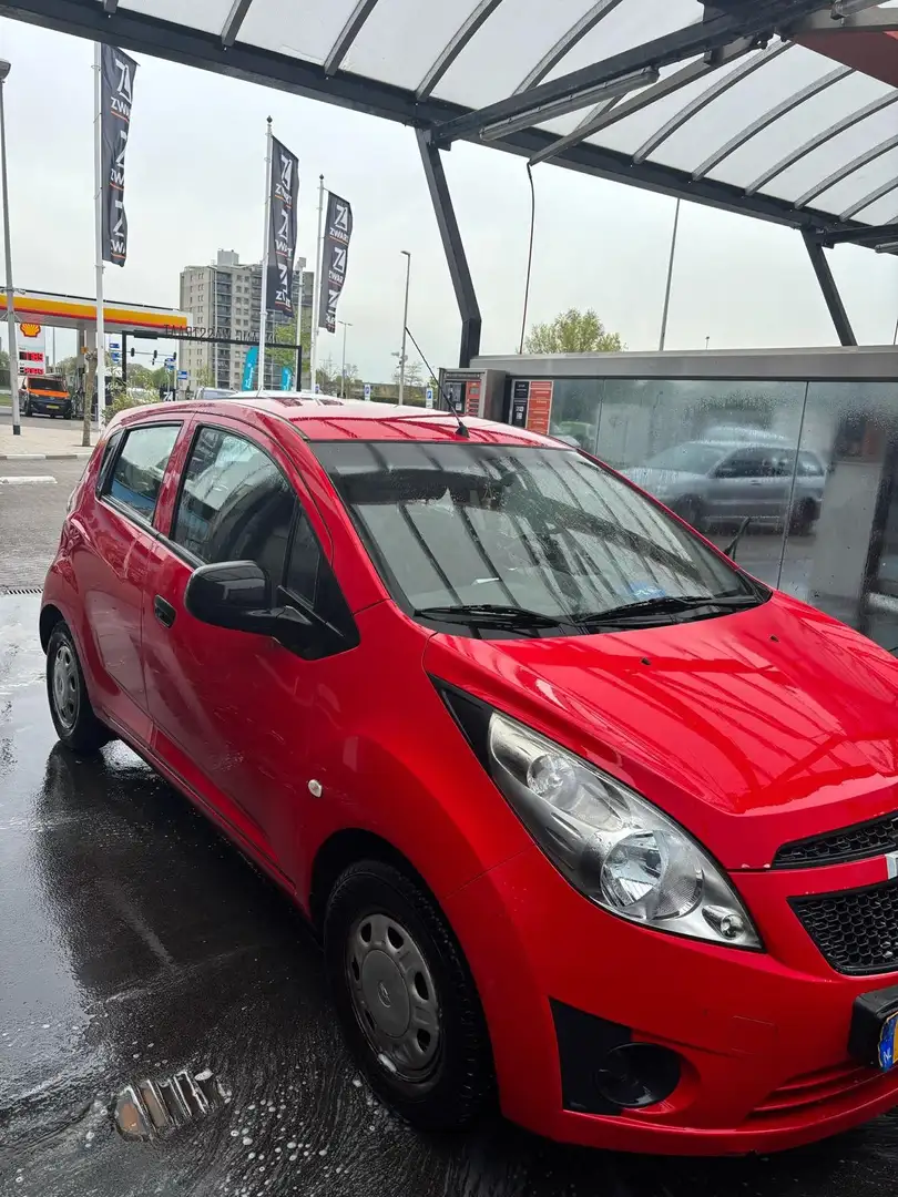 Chevrolet Spark 1.0 16V LS Bi-Fuel Rood - 2