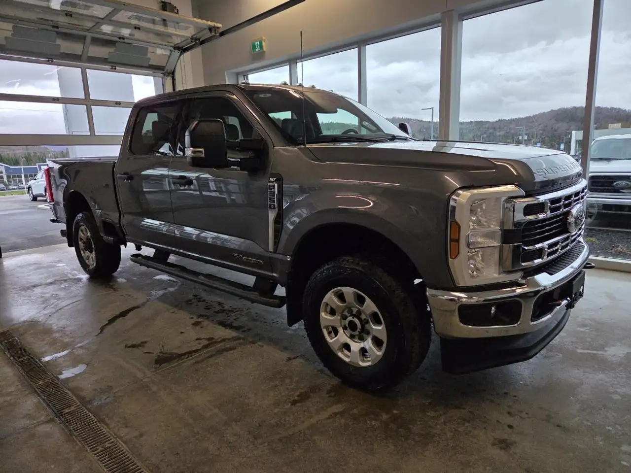 Ford F 350 снимка Ford F 350