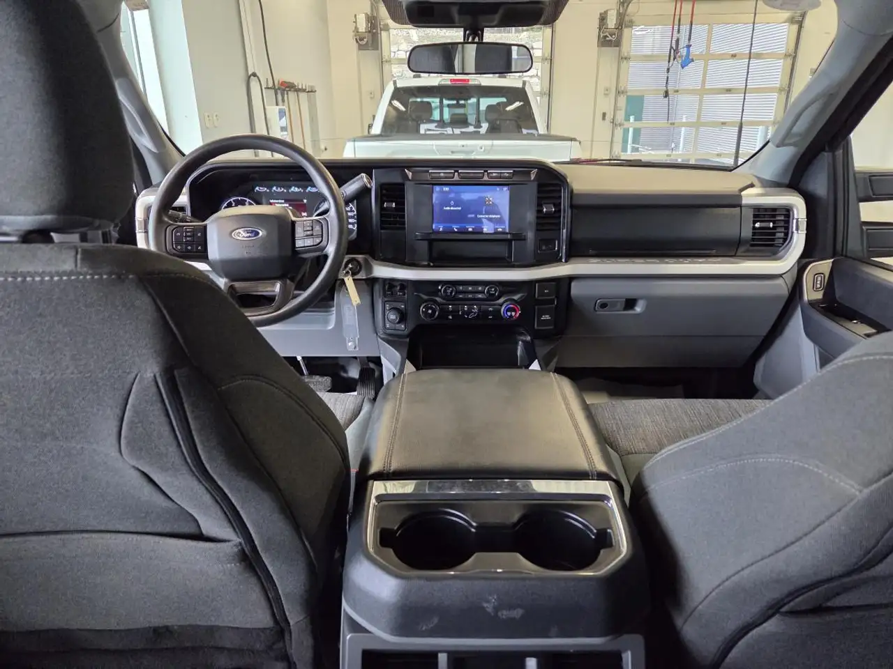 Ford F 350 снимка Ford F 350
