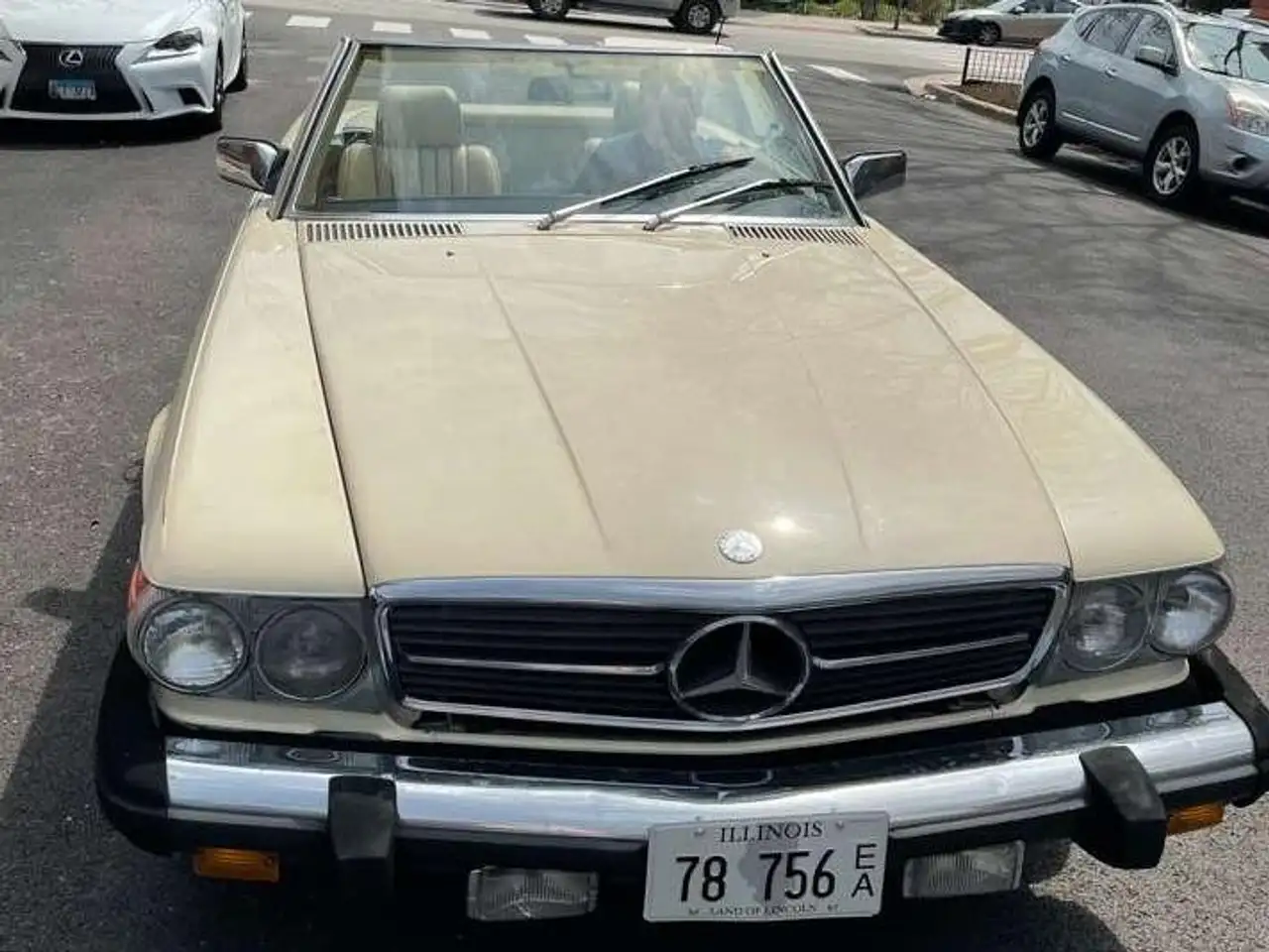 Mercedes-Benz SL 380, foto 9