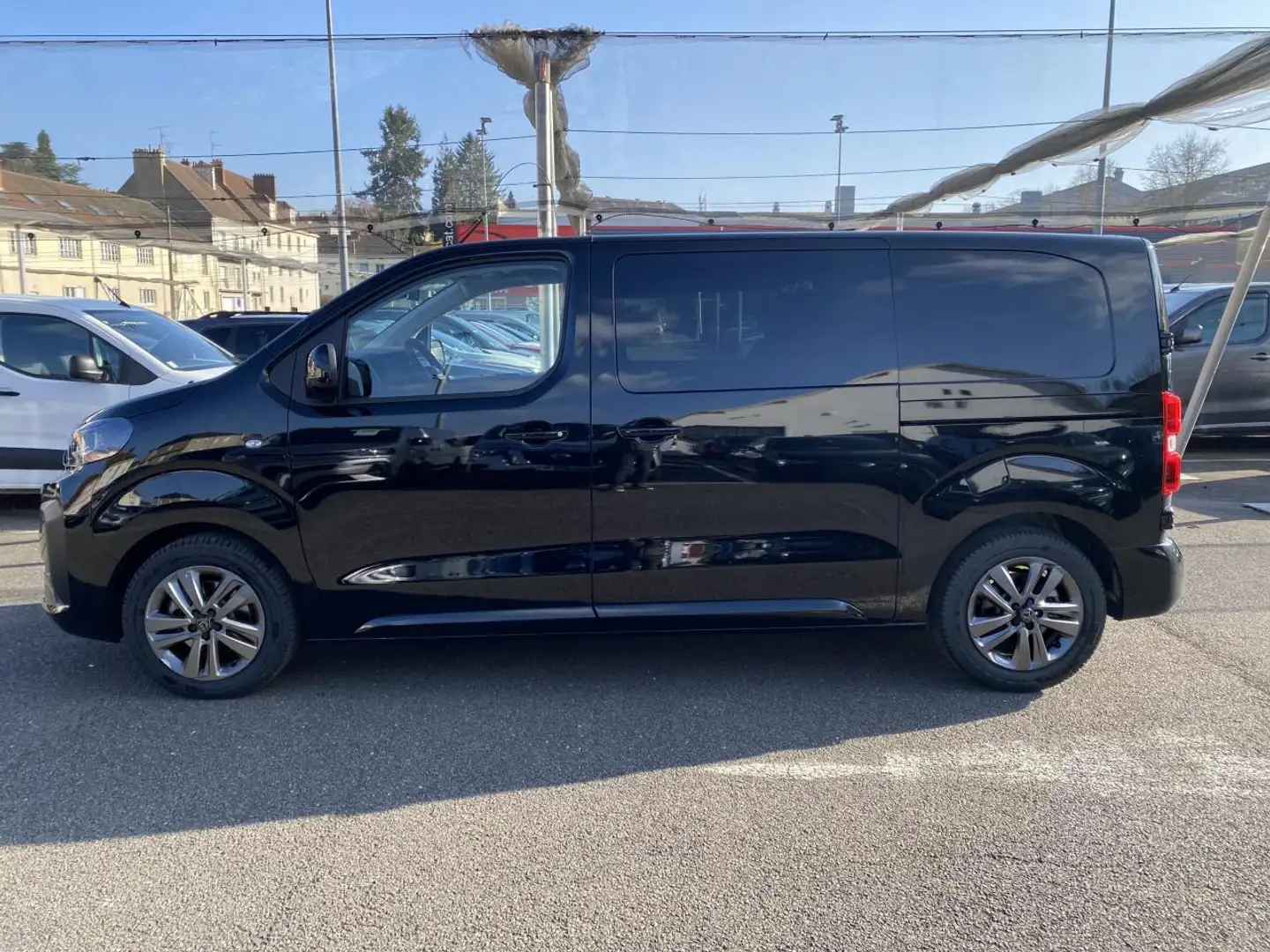 Peugeot Expert III (2) CABINE APPROFONDIE BLUEHDI 180 M EAT8 5PL / CAMERA / MAIN LIBRE / CLIM AUTO Noir - 2