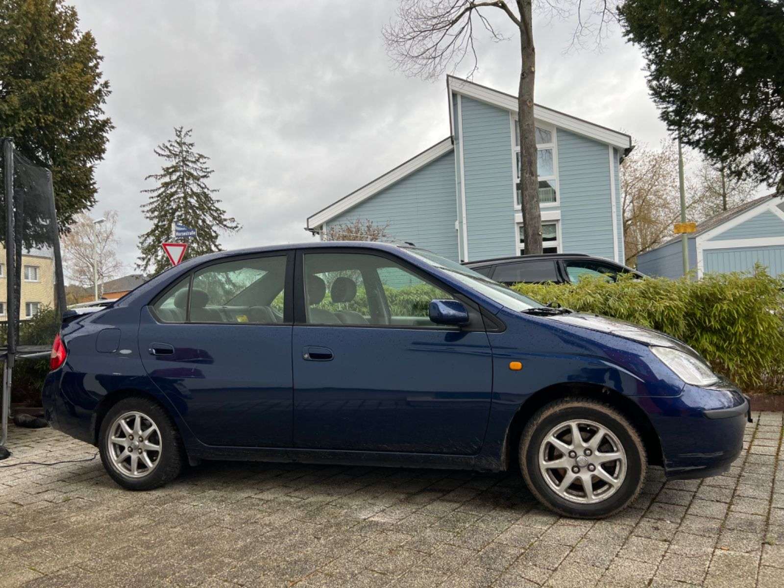 Second hand Toyota Prius 1.5