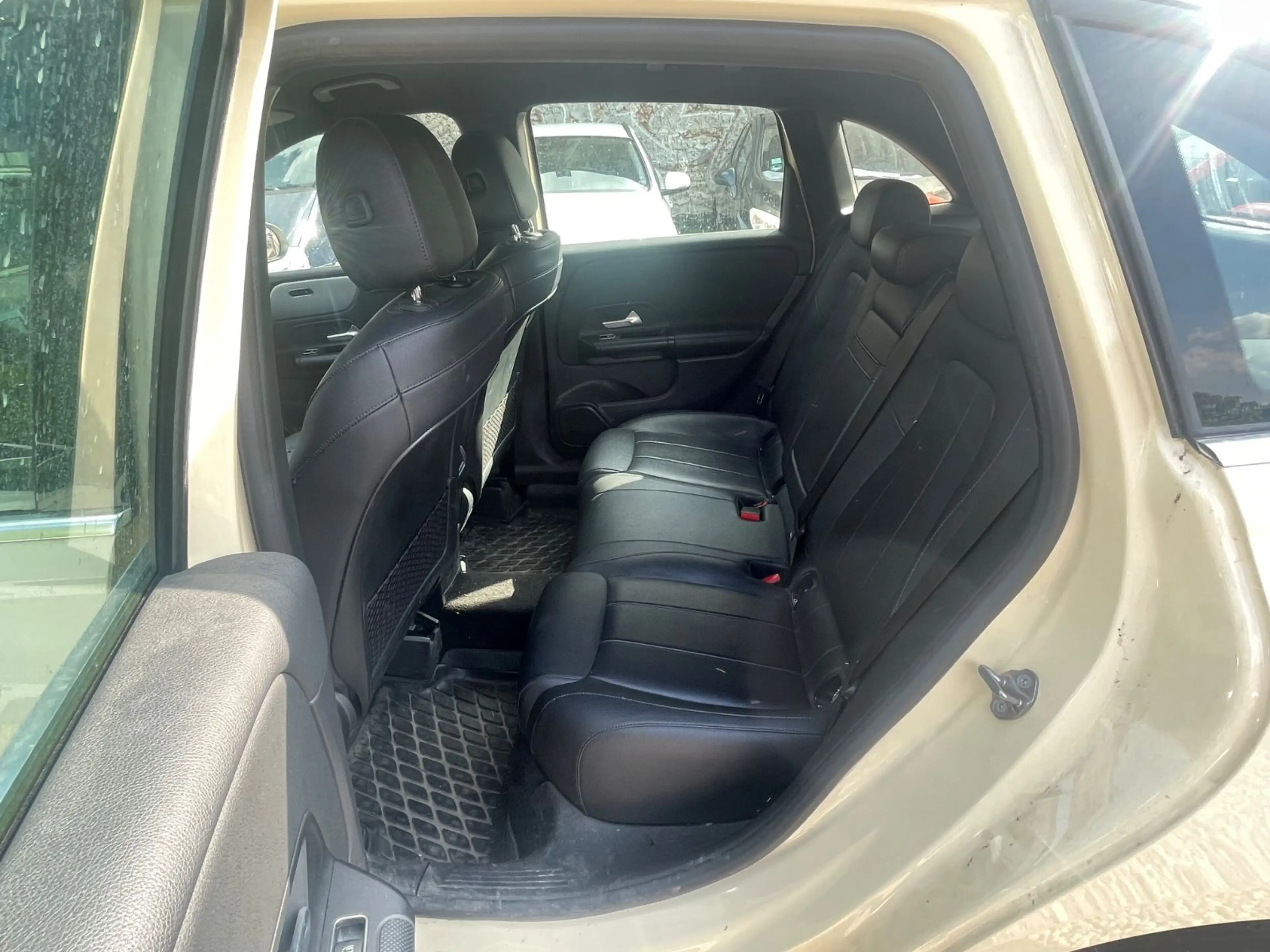 Mercedes-Benz B 180 d*Automatik*EURO6*Klima*SZHZG*Carplay* — photo 9