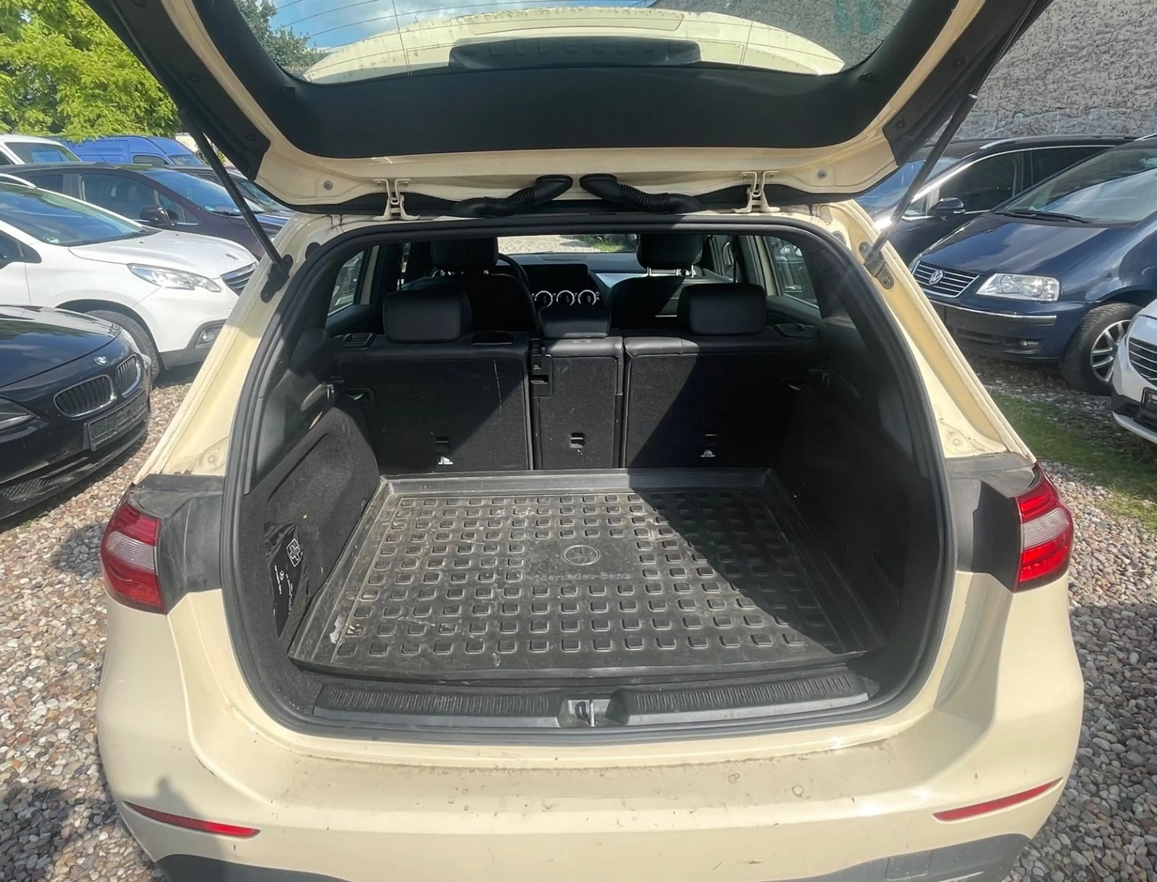 Mercedes-Benz B 180 d*Automatik*EURO6*Klima*SZHZG*Carplay* — photo 10
