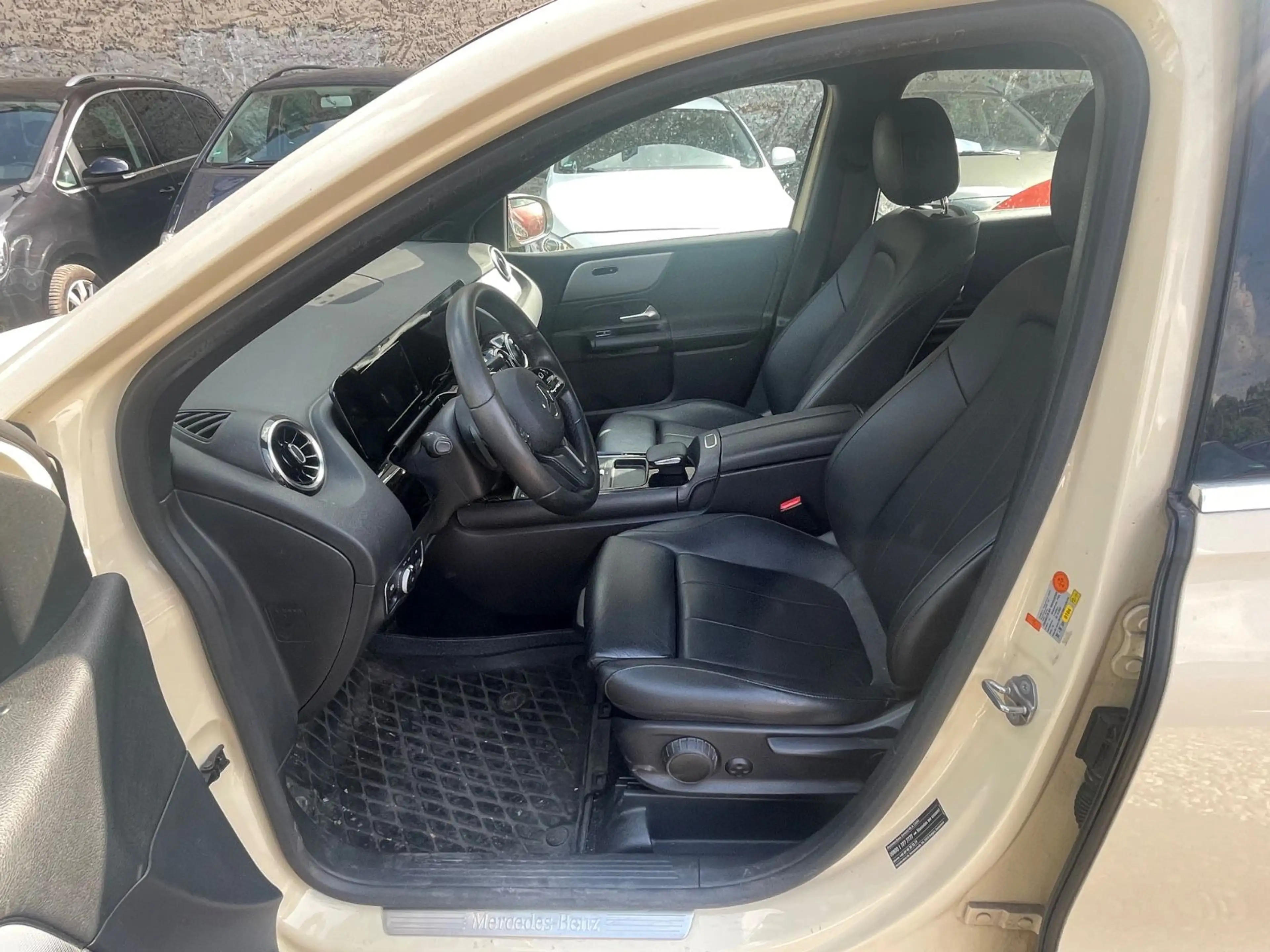 Mercedes-Benz B 180 d*Automatik*EURO6*Klima*SZHZG*Carplay* — photo 7