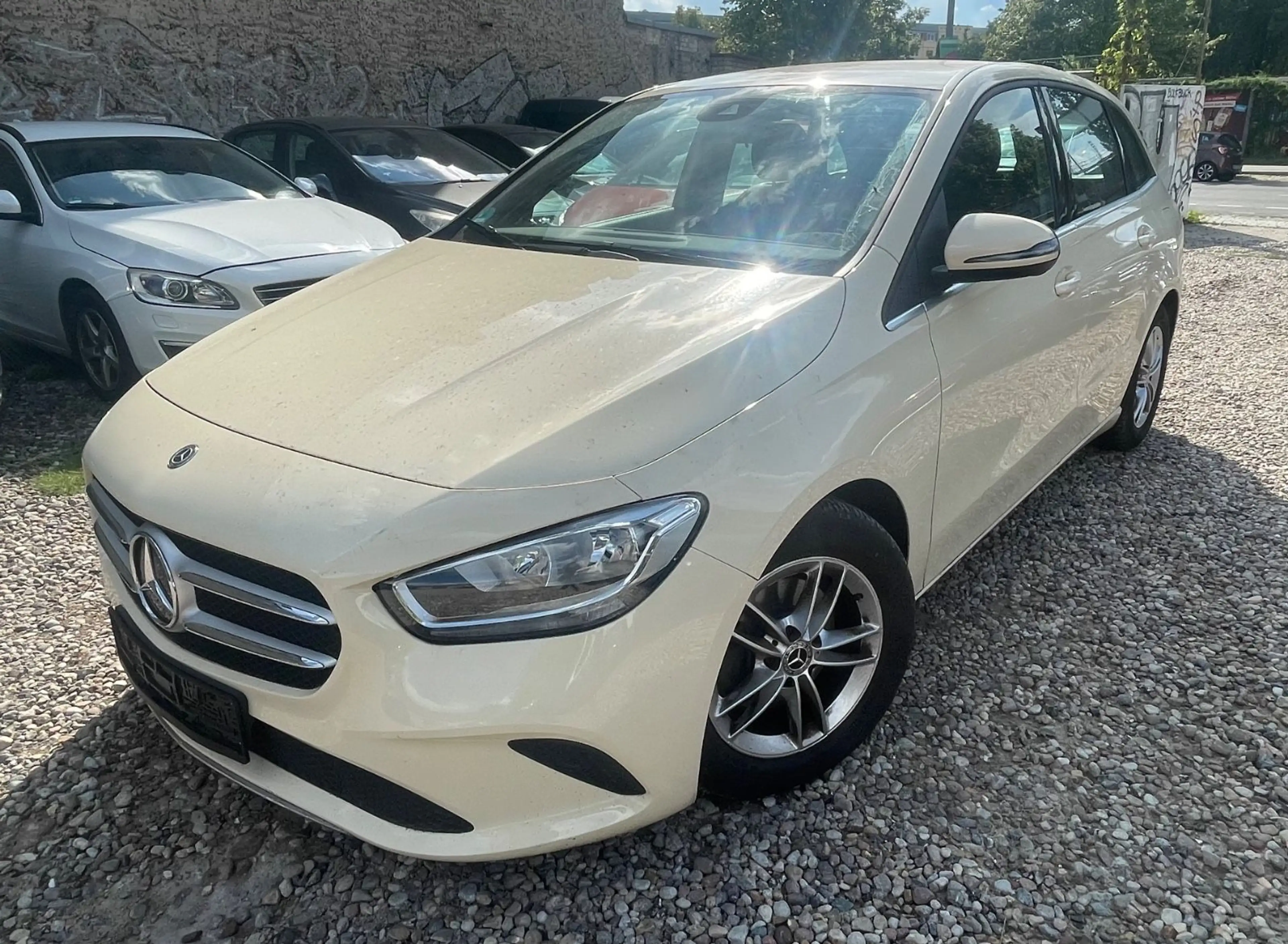 Mercedes-Benz B 180 d*Automatik*EURO6*Klima*SZHZG*Carplay*