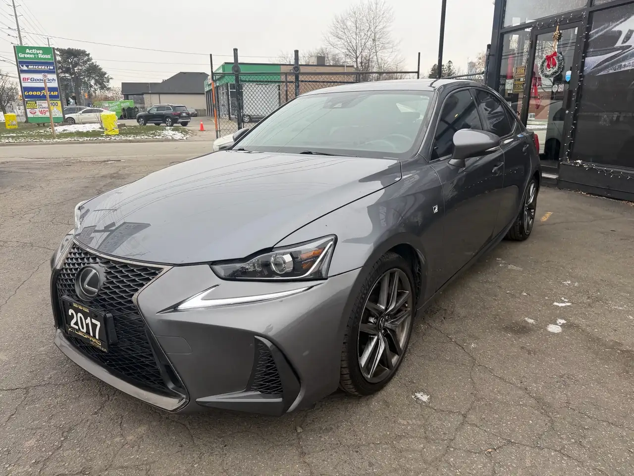 Lexus IS photo Lexus IS