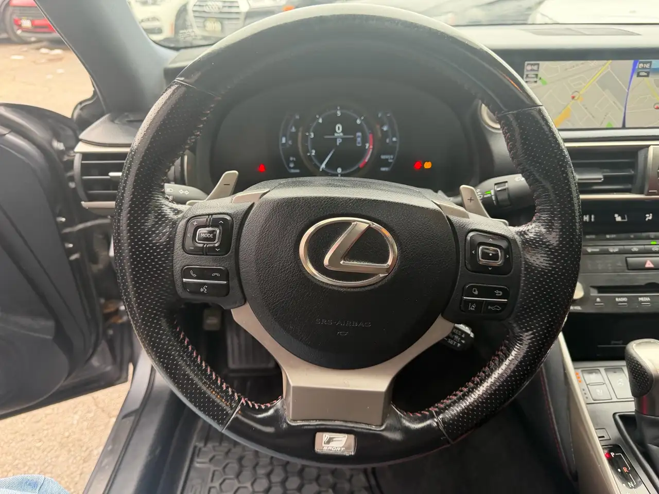 Lexus IS photo Lexus IS