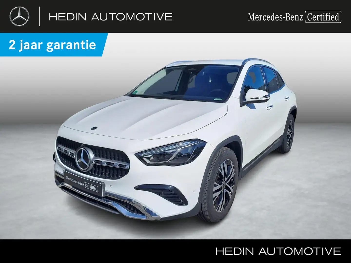 Mercedes-Benz GLA 180 Luxury Line | Distronic | 360° Parkeerpakket | Aut Wit - 1