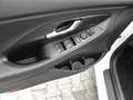 Hyundai i30 Advantage Mild-Hybrid Navi CarPlay Kamera PDC SHZ Wit - thumbnail 14