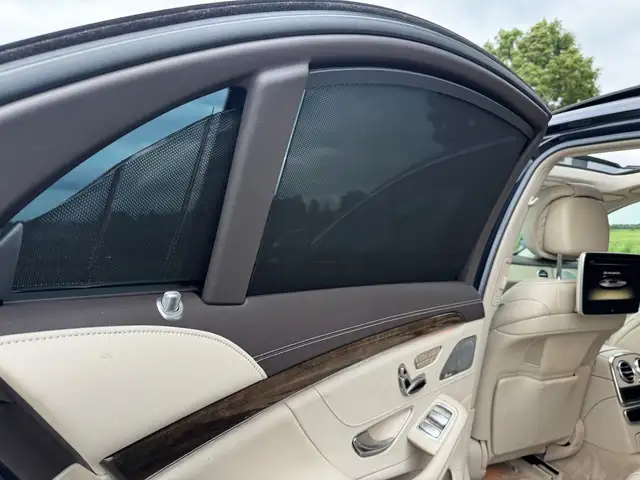 Mercedes-Benz S Class view 14