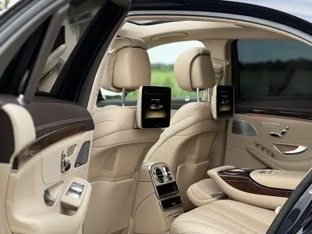Mercedes-Benz S Class view 13