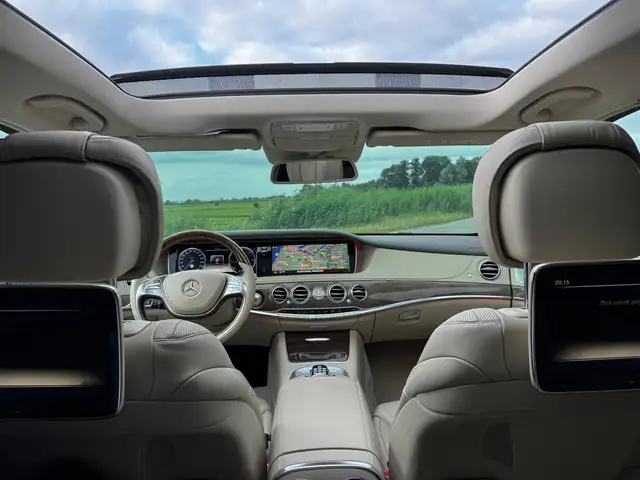 Mercedes-Benz S Class view 25