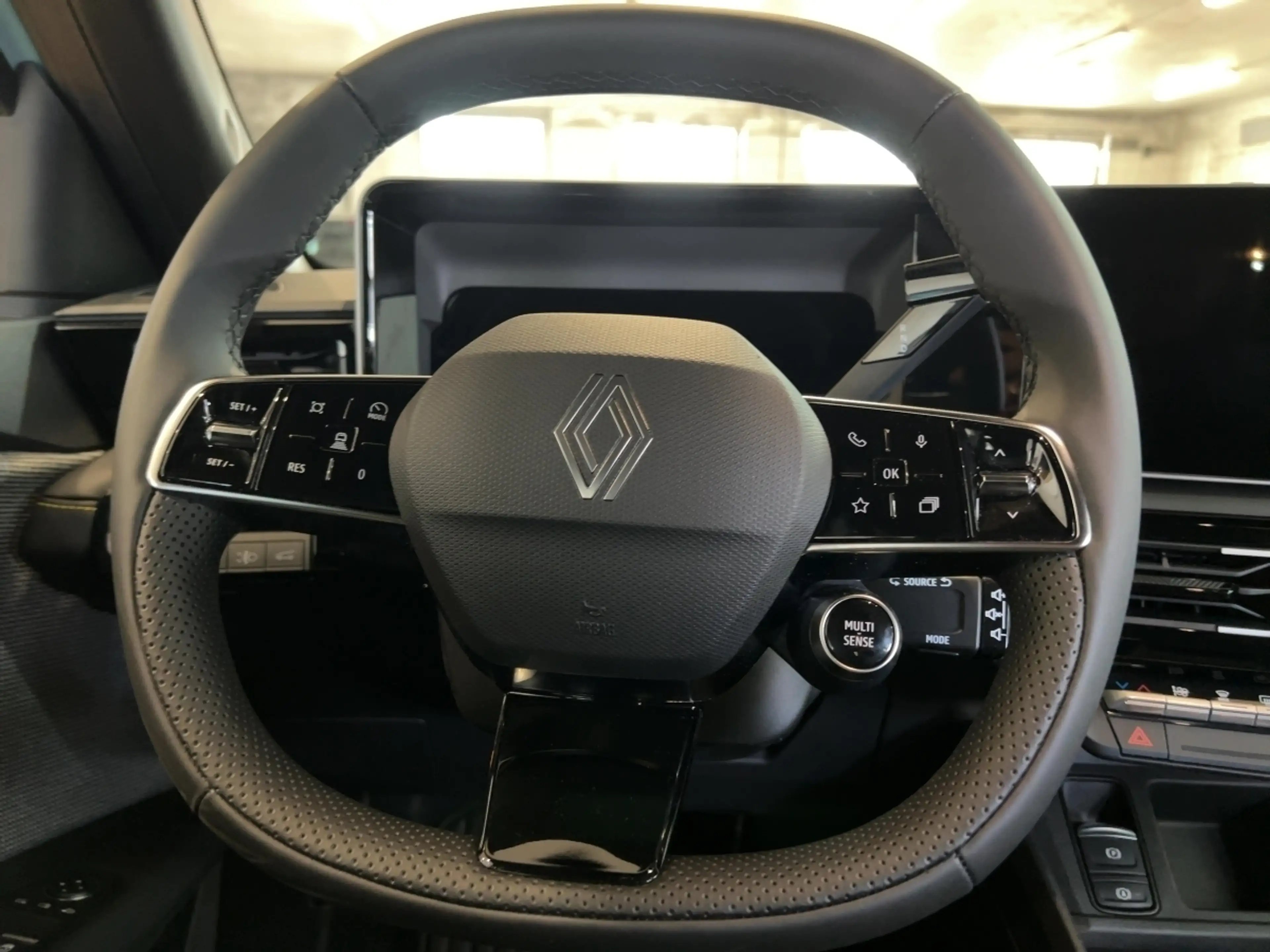 Renault R 4 4 E-Tech elektrisch Iconic 150 Comf Range PDC — photo 11