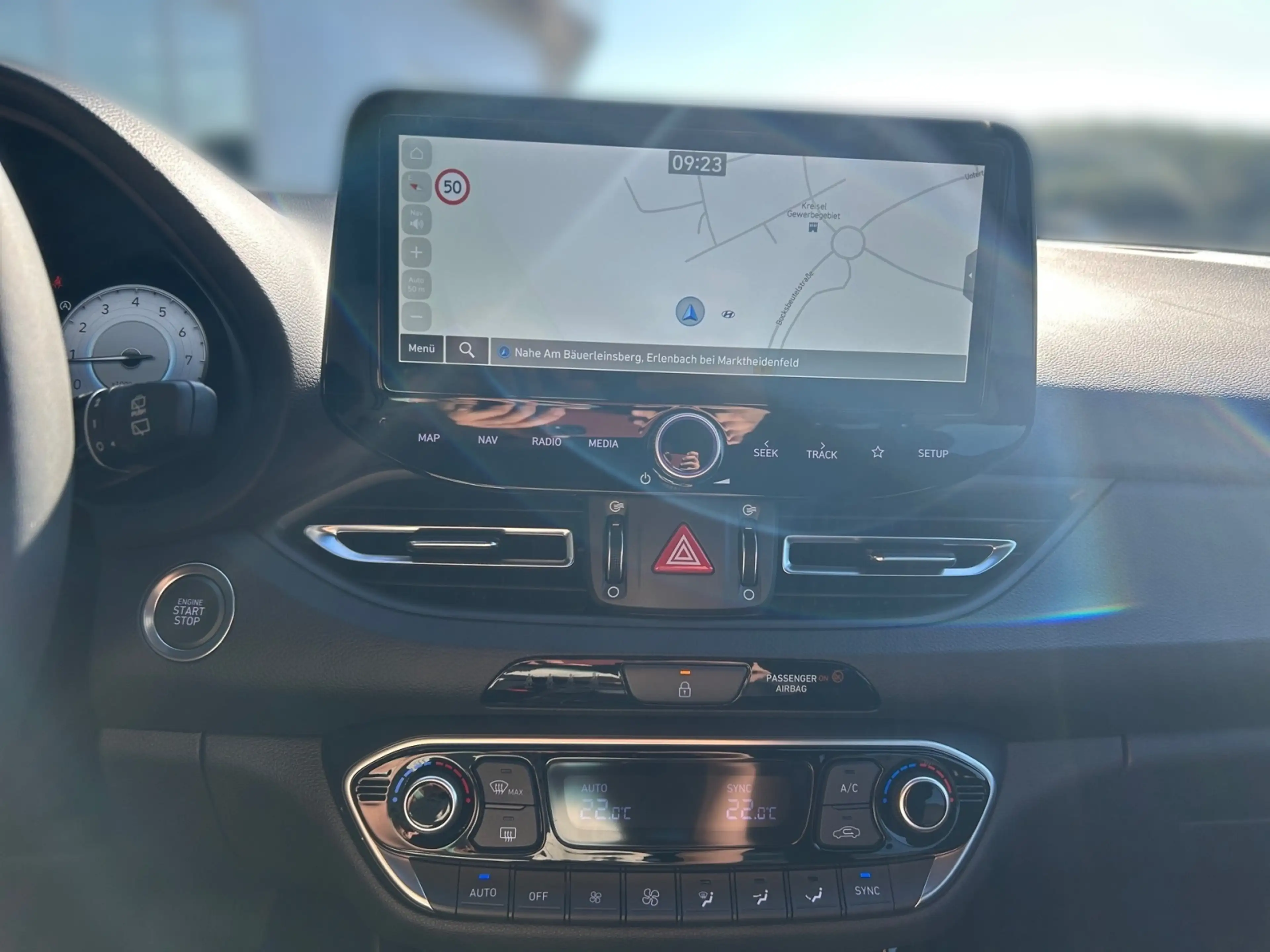Hyundai i30 i30 1.6 T-GDI Trend Sitzhz./Lenkradhz. Navi/Autom. — photo 9