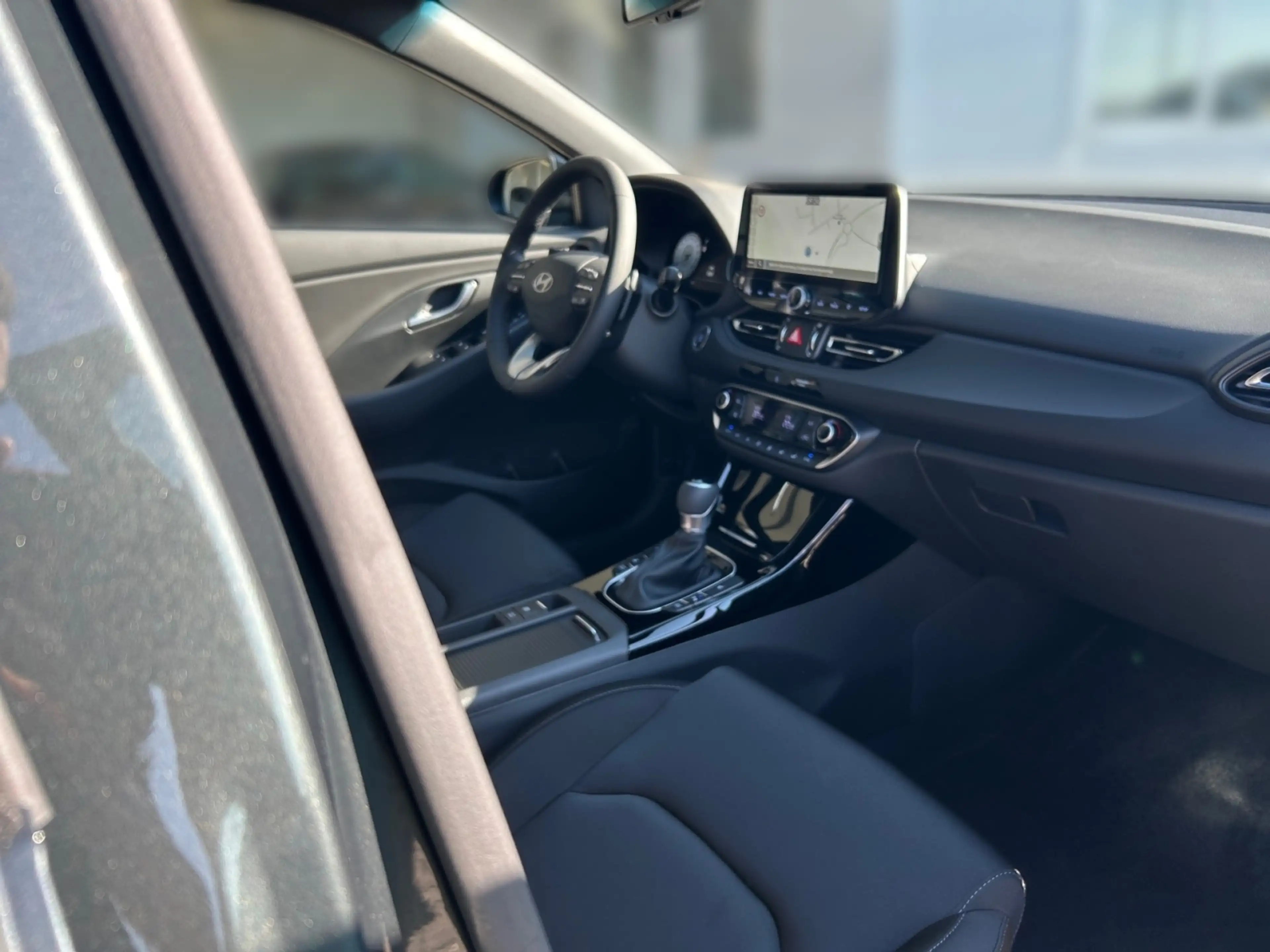 Hyundai i30 i30 1.6 T-GDI Trend Sitzhz./Lenkradhz. Navi/Autom. — photo 14