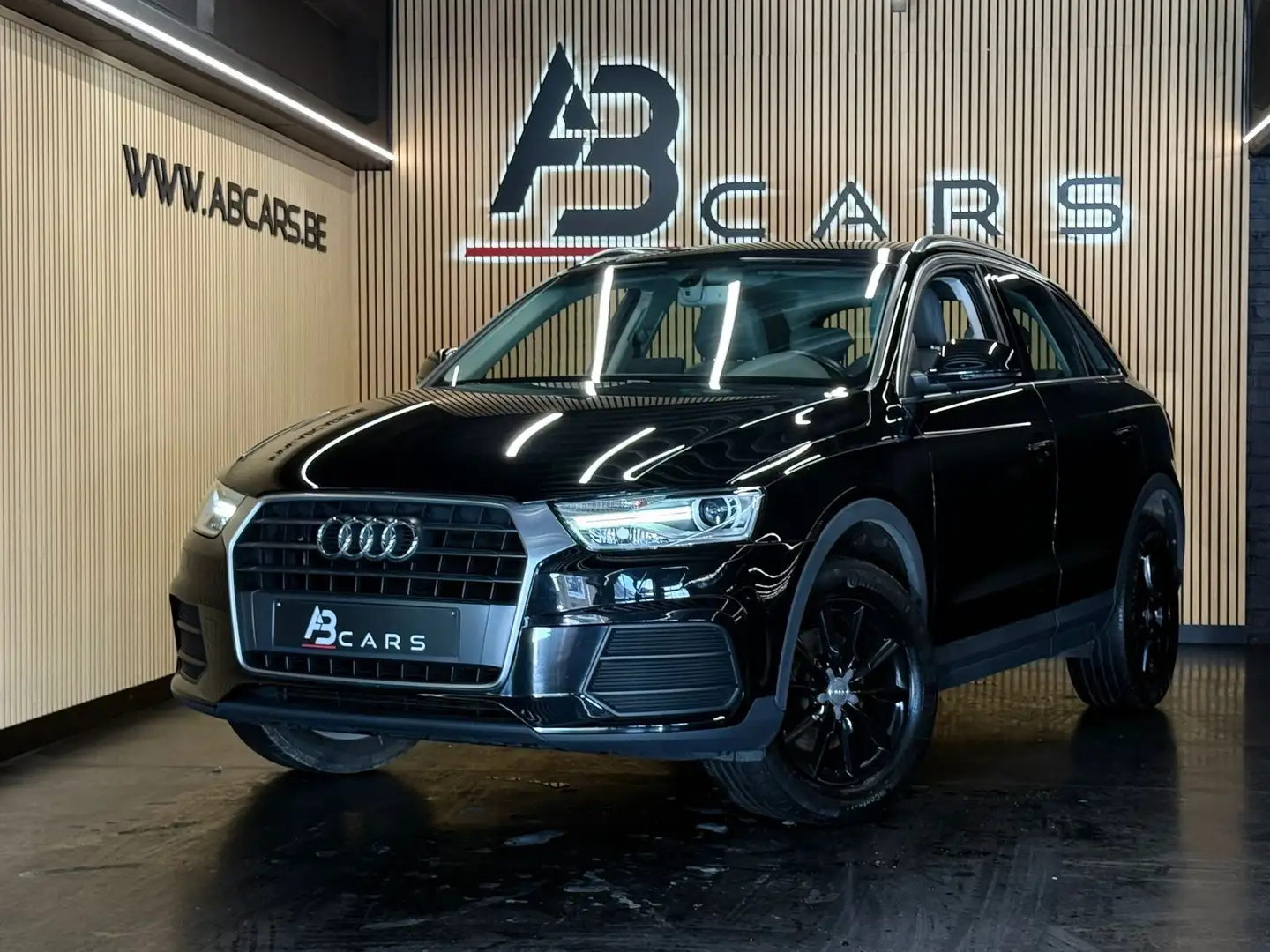 Audi Q3 1.4 TFSi Design * SPORT * GARANTIE 12 MOIS * Black - 1