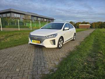 IONIQ Premium EV