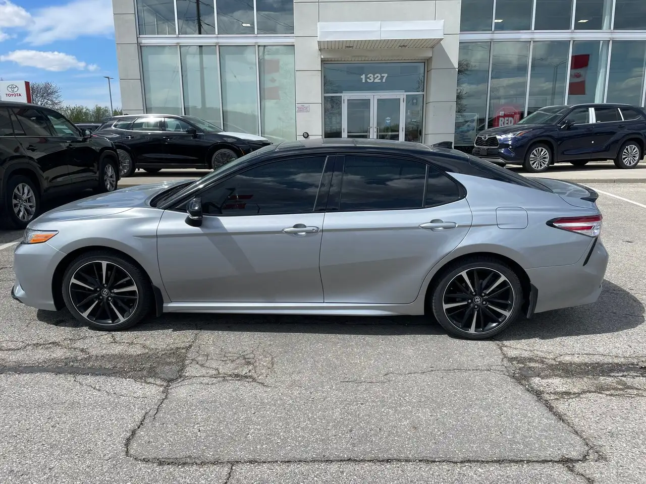 Toyota Camry снимка Toyota Camry