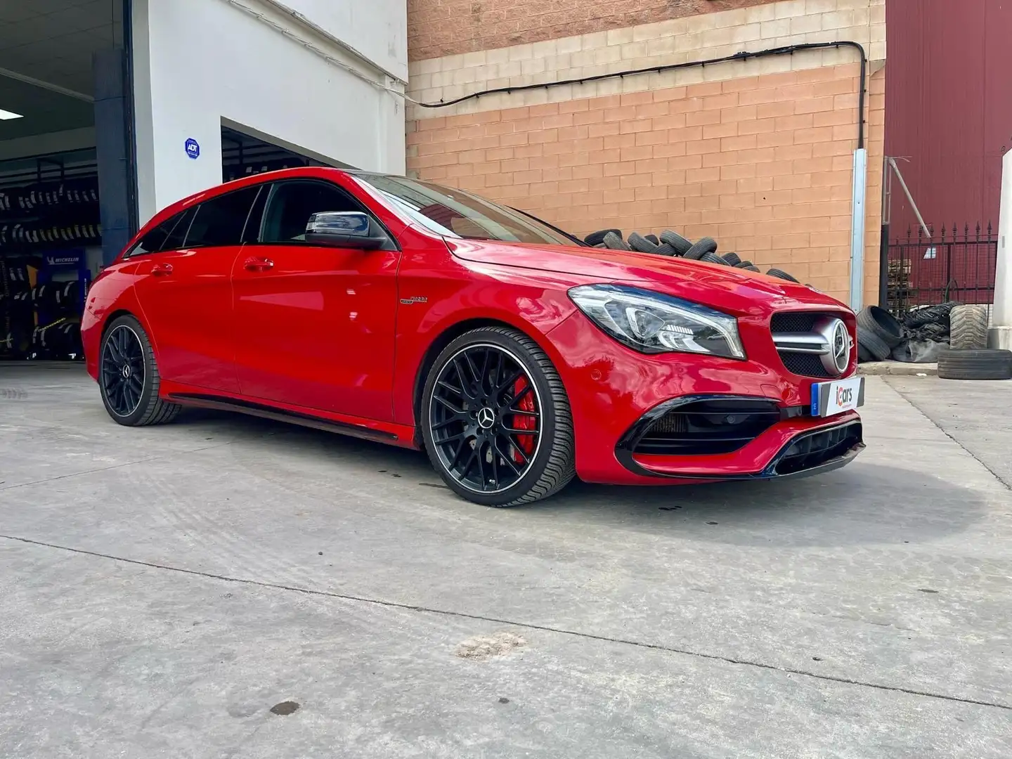 Mercedes-Benz CLA 45 AMG Shooting Brake 4Matic 7G-DCT - 2