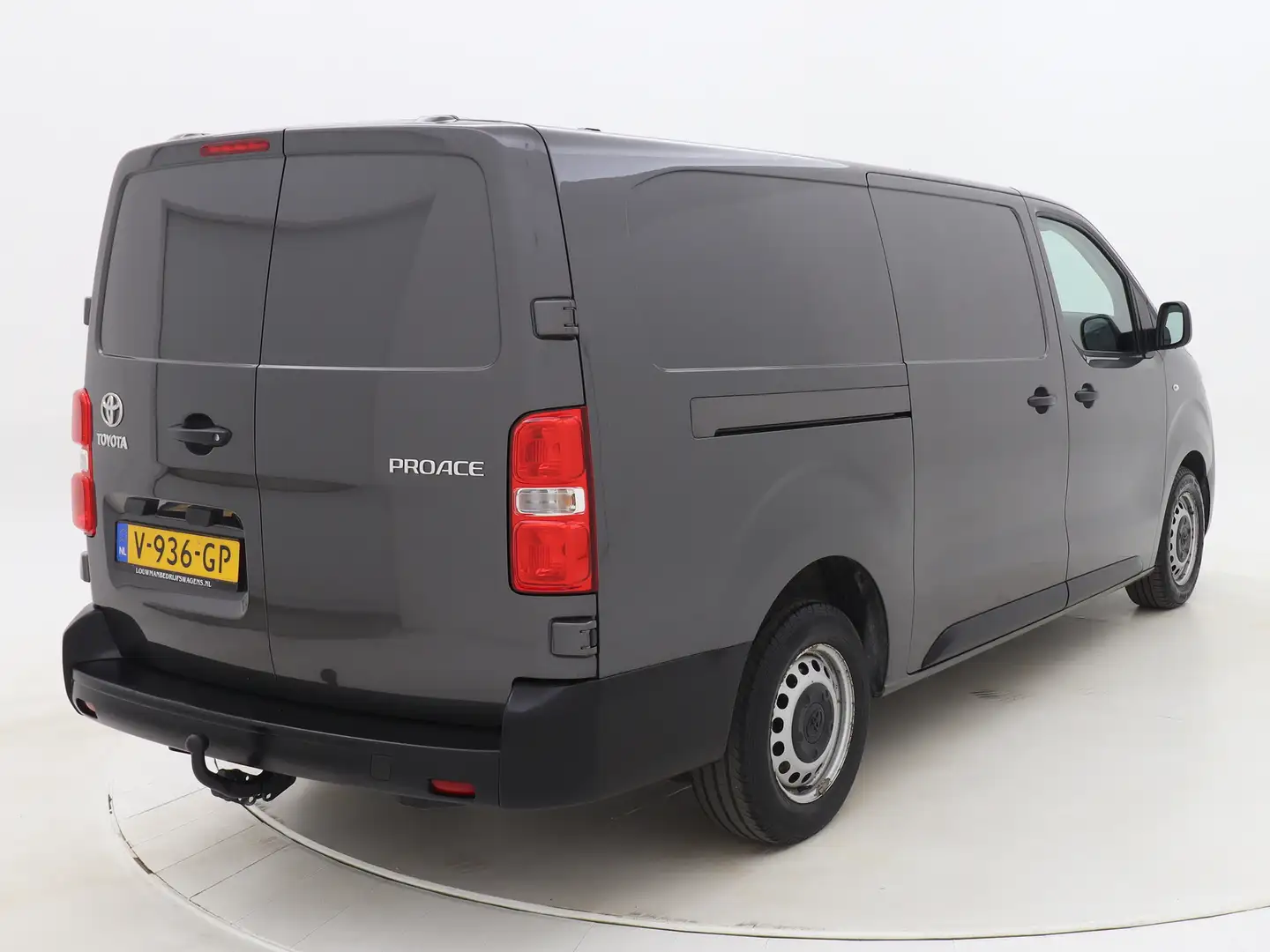 Toyota Proace Long Worker 2.0 D-4D Cool Comfort Long | Cruise co Grey - 2