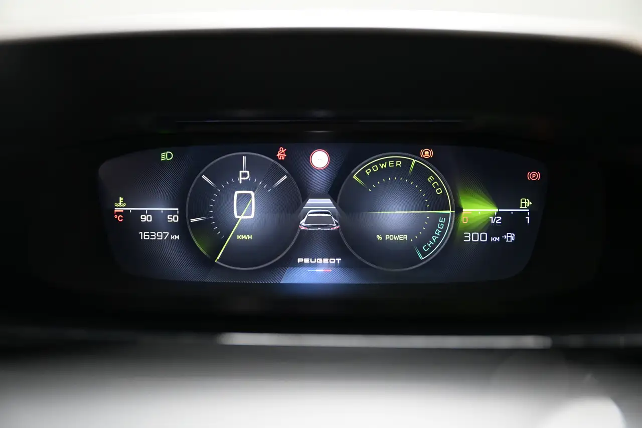 Peugeot 408 GT Hybrid 145 /CAMERA/ GPS/ALCANTARA 11