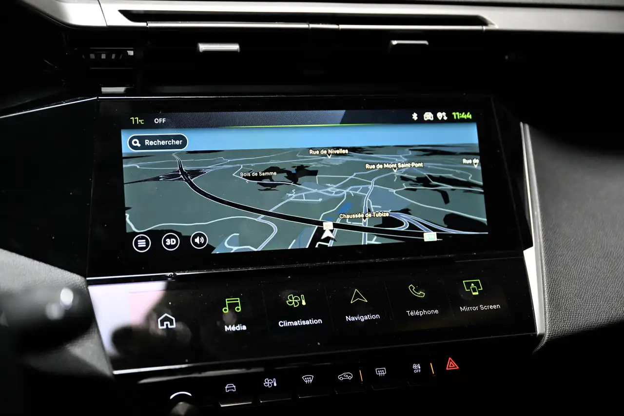 Peugeot 408 GT Hybrid 145 /CAMERA/ GPS/ALCANTARA 12