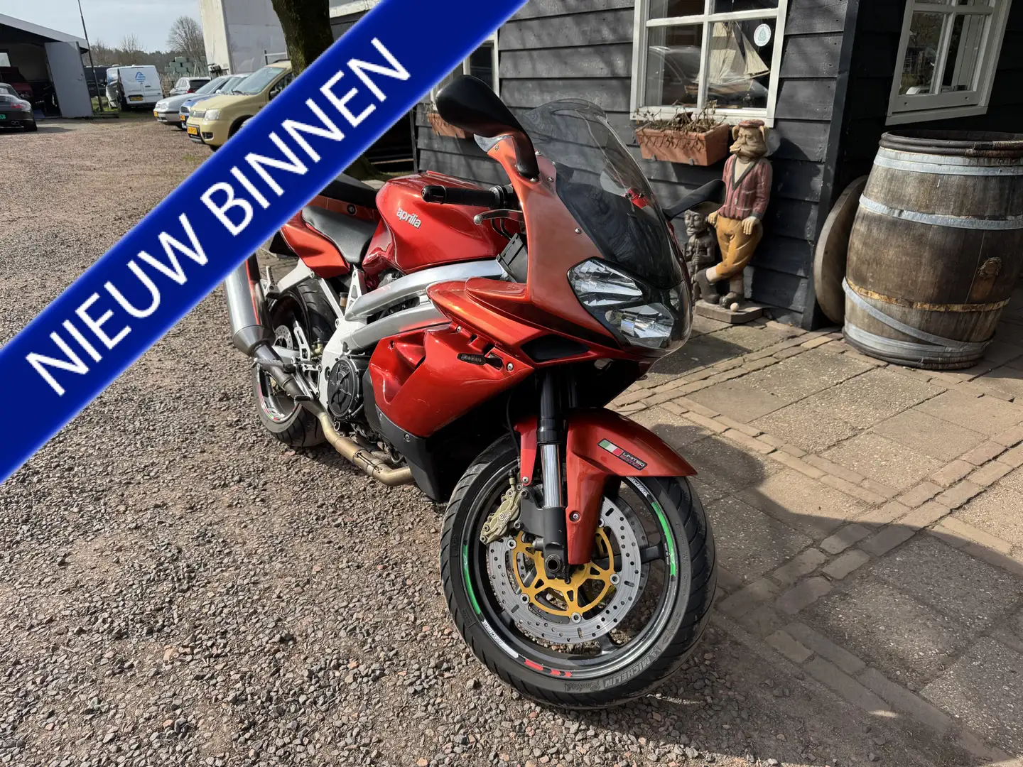 Aprilia SL 1000 Falco - 2
