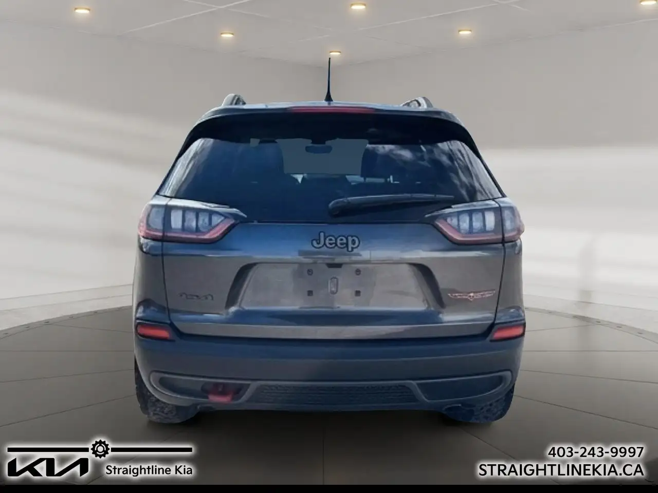 Jeep Cherokee снимка Jeep Cherokee