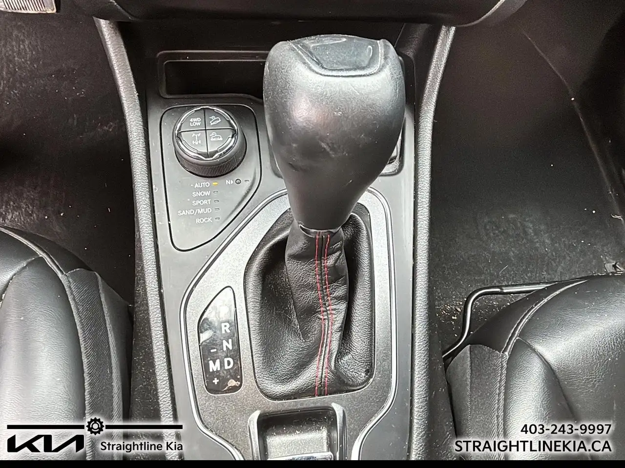 Jeep Cherokee снимка Jeep Cherokee