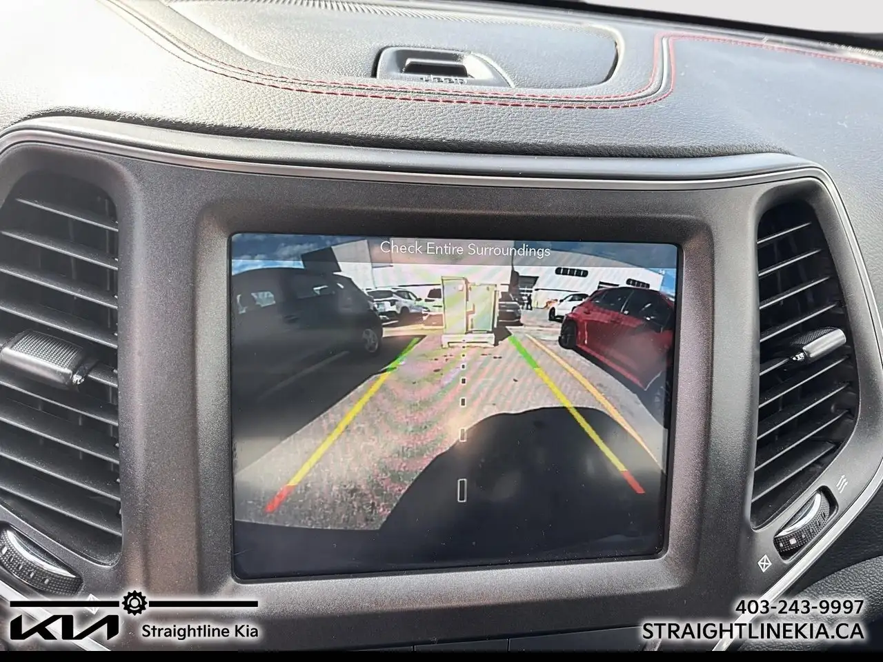 Jeep Cherokee снимка Jeep Cherokee