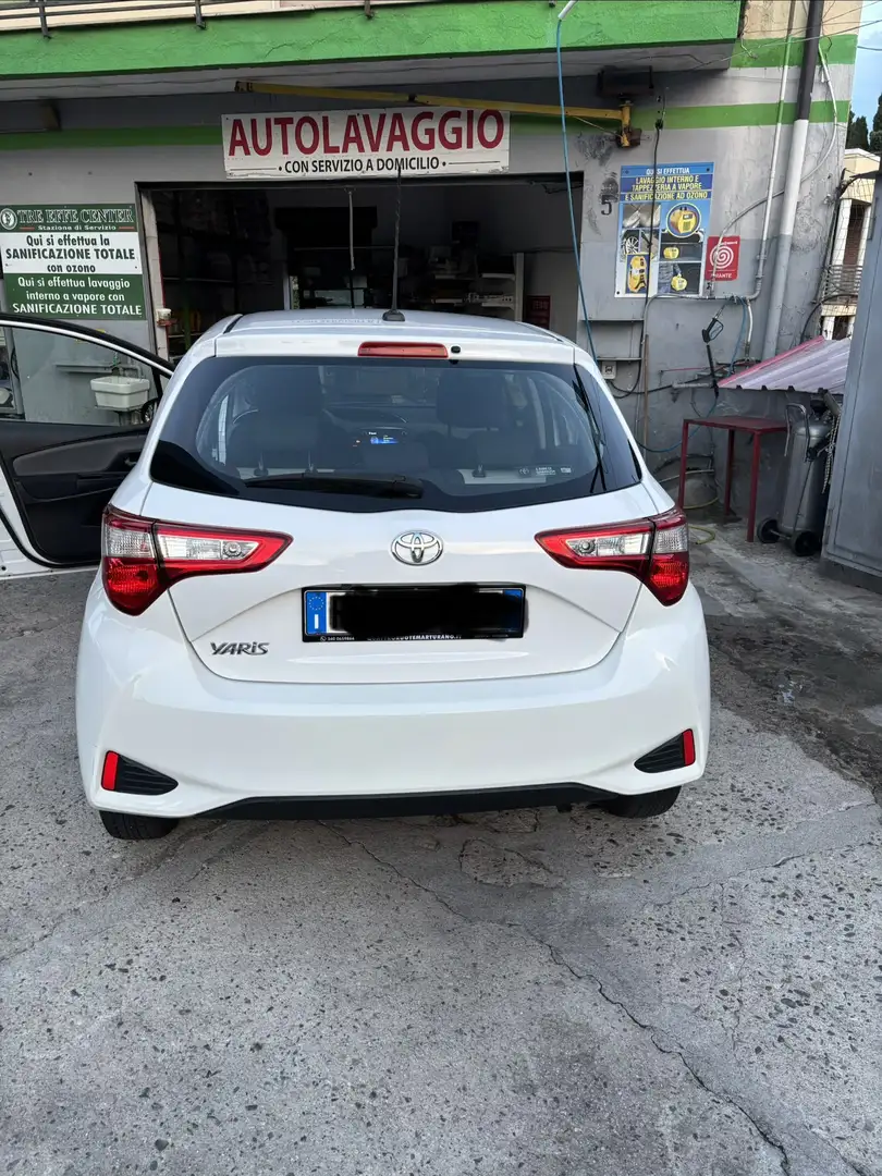 Toyota Yaris Yaris III 2017 5p 1.0 Business Bianco - 2
