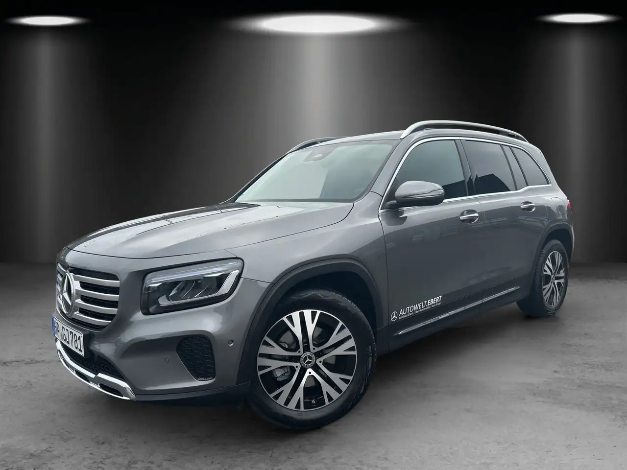 Mercedes-Benz GLB 200 KEYGO 360° PANO AHK Lenkradhzg LED